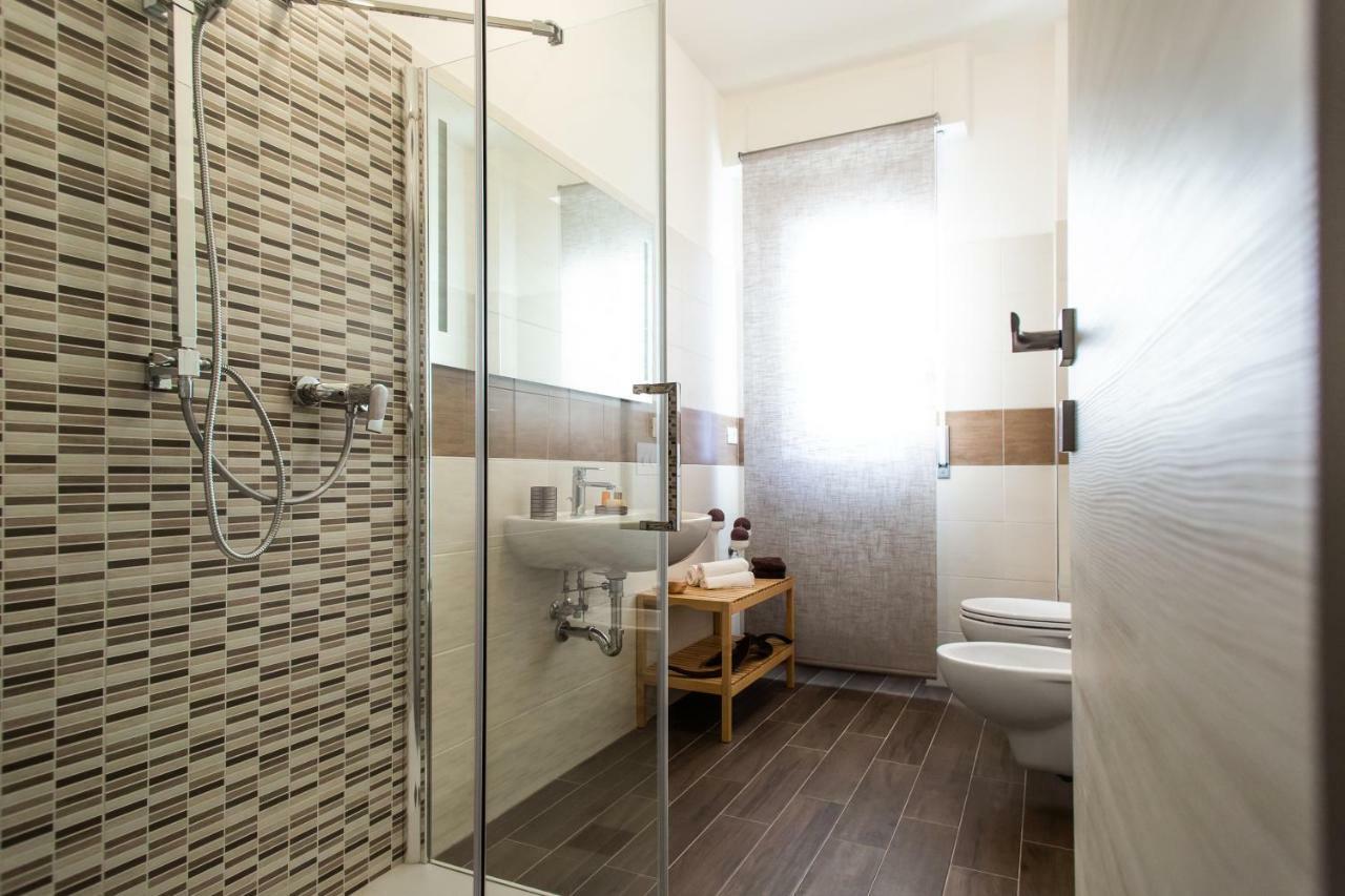 Quality Apartment Parisina 佩斯卡拉 外观 照片